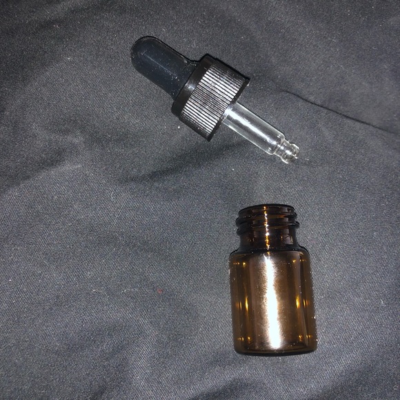 Classic Insect Repellant Made With Essential Oils - Picture 6 of 14